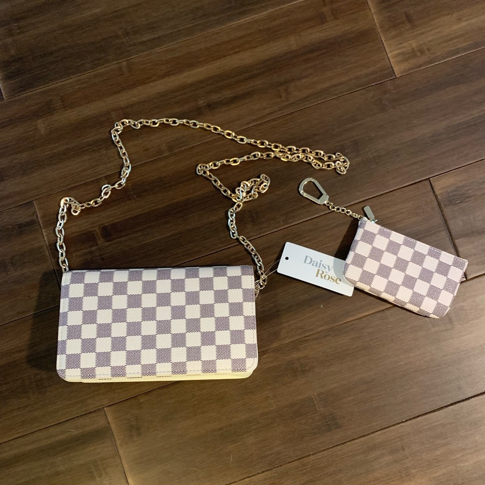 Daisy Rose checkered Vegan leather purse/wallet